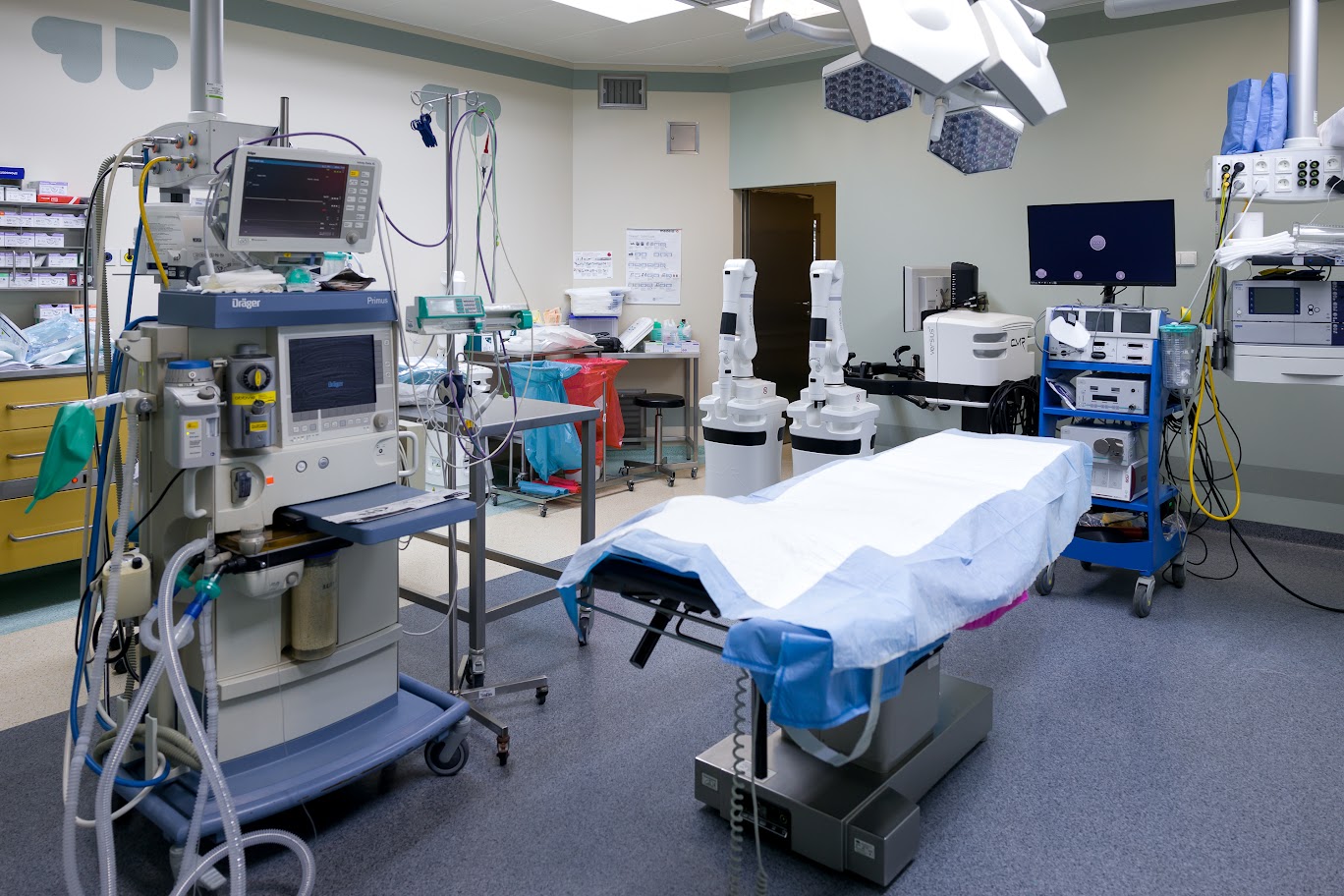 Sala zabiegowa z robotem w SPSK Nr 4