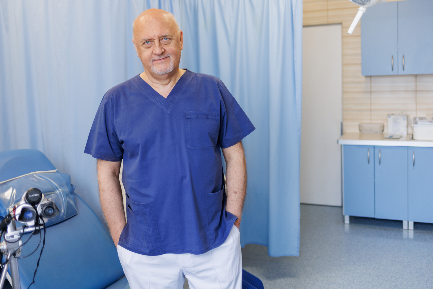 Prof. zw. dr hab. n. med. Tomasz Paszkowski Kliniczny Oddział Ginekologii kierownik