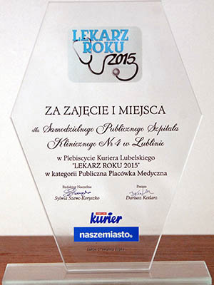 Statuetka, którą otrzymał SPSK Nr 4 w Lublinie.