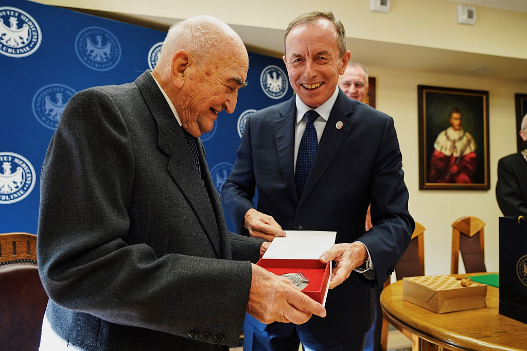 Marszałek Senatu RP prof. Tomasz Grodzki i prof. Stanisław Jabłonka